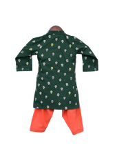 Load image into Gallery viewer, Boys Green Printed Kurta With Salwar