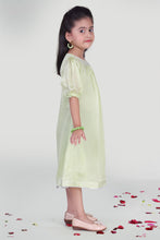 Load image into Gallery viewer, Girls Pastel Green Summer Party Dress For Girls