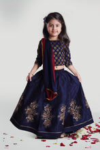 Load image into Gallery viewer, Girls Navy Skirt And Choli Set With Dupatta