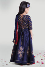 Load image into Gallery viewer, Girls Navy Skirt And Choli Set With Dupatta
