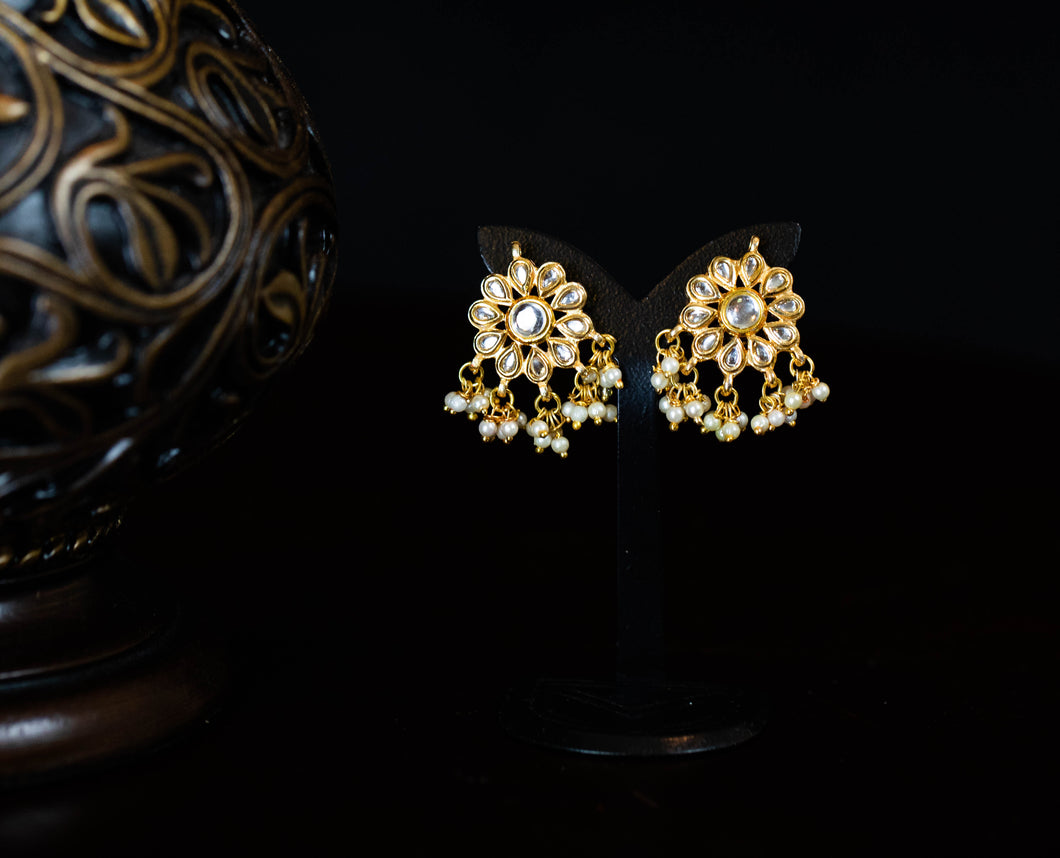 Small Kundan Flower Earrings
