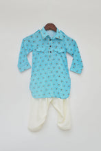 Load image into Gallery viewer, Boys Blue Printed Kurta And Salwar