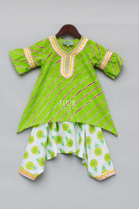 Girls Green Lehariya Kurti With Dhoti