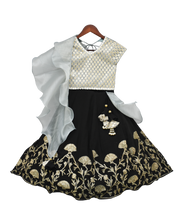 Load image into Gallery viewer, Girls Grey Embroidery Choli With Black Gota Lehenga