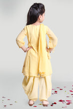 Load image into Gallery viewer, Girls Kids Cowl Pant And Kurta Set With Dupatta