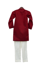Load image into Gallery viewer, Boys Maroon Embroidery Ajkan With Churidar