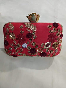 Namrata Clutch