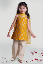 Load image into Gallery viewer, Girls Kurta And Pant Set With Dupatta