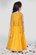 Load image into Gallery viewer, Girls Yellow Skirt And Choli Set With Dupatta