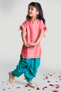 Girls Cowl Pants And Kurta Set For Girls